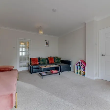3Br Detached Bungalow With Parking Stannington  Exterior photo